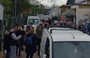 (VIDEO) BEŽANIJA: Narod oterao Naprednjake sa pijace! VUČIĆ ĆE POBESNETI KADA OVO BUDE VIDEO…