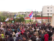 (VIDEO) BEOGRAD POD OPSADOM: Žandarmerija brani Informer! ULICE BLOKIRANE…